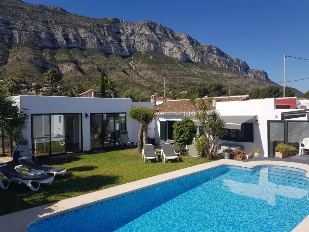 Villa dans le Montgó à Dénia