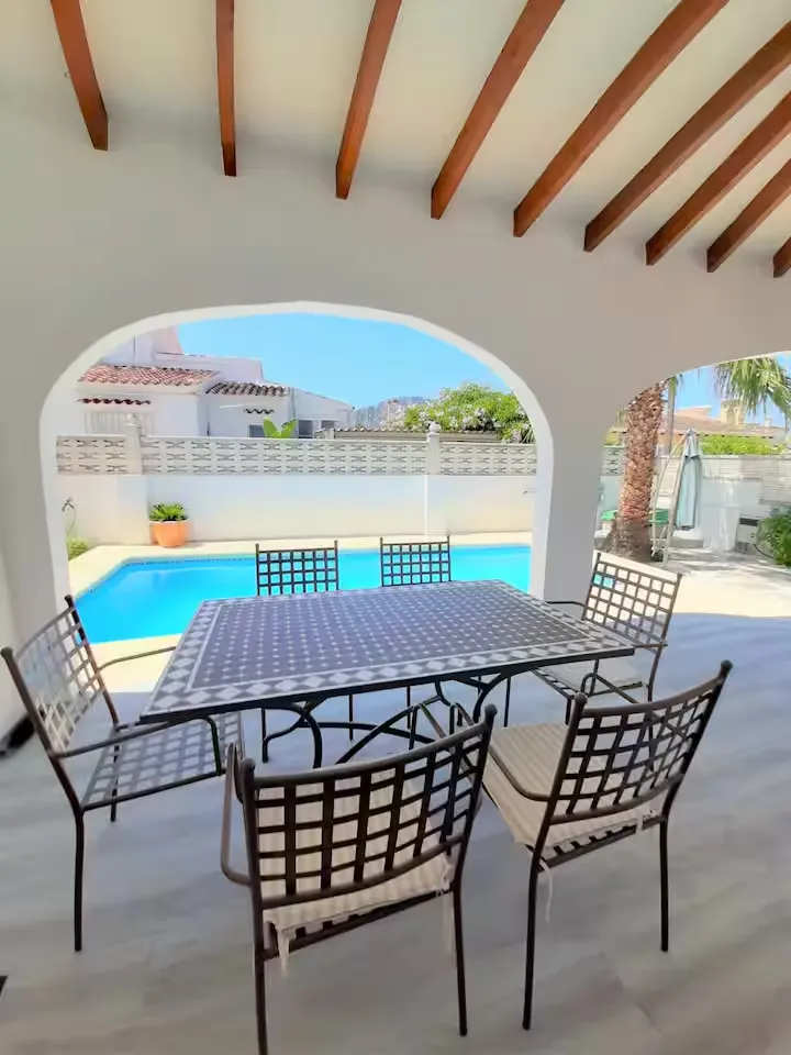 Villa à Els Poblets avec piscine privée, à 300 m de la plage